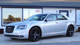 2023 CHRYSLER 300 300S