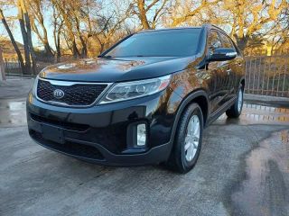 2014 KIA SORENTO LX