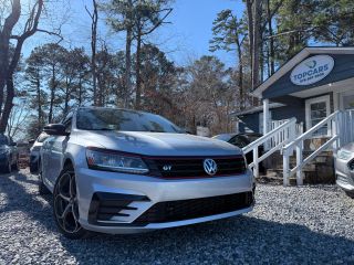 2018 VOLKSWAGEN PASSAT GT