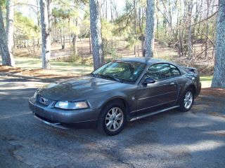 2004 FORD MUSTANG BASE