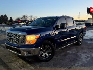 Image of 2017 NISSAN TITAN CREW CAB