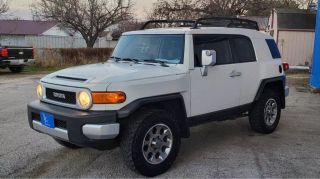 2013 TOYOTA FJ CRUISER BASE