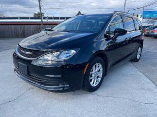 Image of 2020 CHRYSLER VOYAGER
