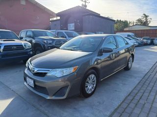 Image of 2012 TOYOTA CAMRY