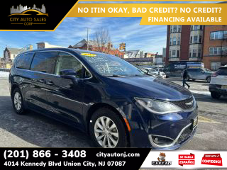 Image of 2019 CHRYSLER PACIFICA