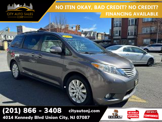 Image of 2013 TOYOTA SIENNA