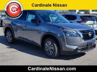 2025 NISSAN PATHFINDER S
