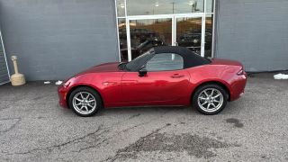 2017 MAZDA MX-5 MIATA SPORT