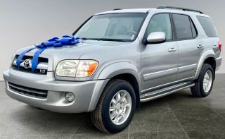 Image of 2005 TOYOTA SEQUOIA SR5 SPORT UTILITY 4D
