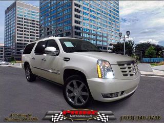 Image of 2011 CADILLAC ESCALADE ESV