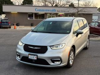2023 CHRYSLER PACIFICA TOURING L VAN