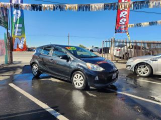 2013 TOYOTA PRIUS C ONE