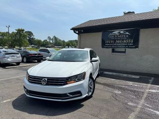 Image of 2018 VOLKSWAGEN PASSAT