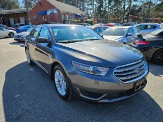 2019 FORD TAURUS SE