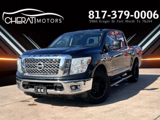 2017 NISSAN TITAN SV