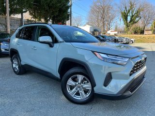 Image of 2022 TOYOTA RAV4 
