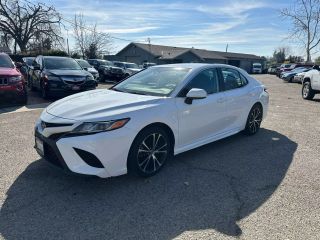 2020 TOYOTA CAMRY SE