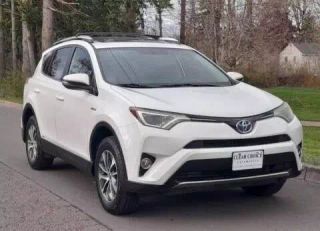 2016 TOYOTA RAV4 XLE