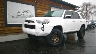 2020 TOYOTA 4RUNNER SR5