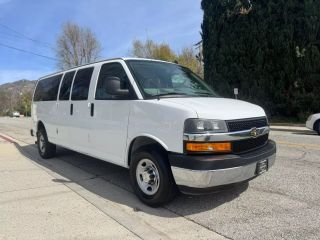 Image of 2018 CHEVROLET EXPRESS 3500 PASSENGER