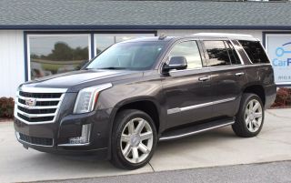 2018 CADILLAC ESCALADE LUXURY