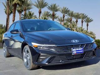 2025 HYUNDAI ELANTRA SEL CONVENIENCE SEDAN 4D