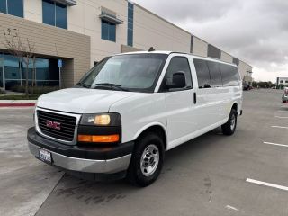 2018 GMC SAVANA 3500 LT