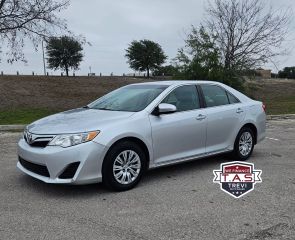 Image of 2013 TOYOTA CAMRY