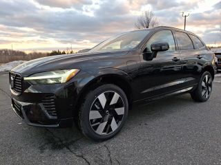 2025 VOLVO XC60 PLUS