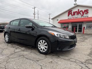 2017 KIA FORTE5 LX