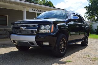 2009 CHEVROLET AVALANCHE LT