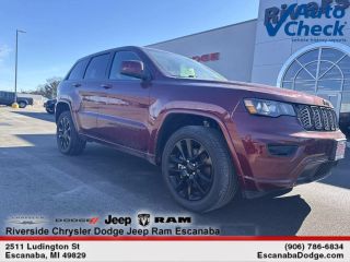 2022 JEEP GRAND CHEROKEE LAREDO X