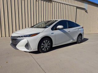 2020 TOYOTA PRIUS PRIME LE