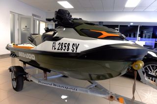 2021 SEA-DOO FISHPRO 170 WATERCRAFT WHITE/GREEN - Key Deer Motors in Miami, FL 25.73433366862614, -80.31309337727085