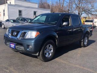 2013 NISSAN FRONTIER S
