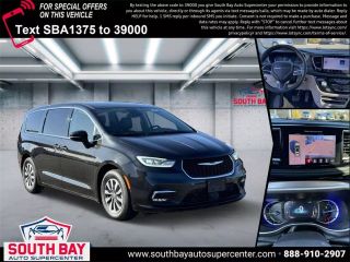 Image of 2022 CHRYSLER PACIFICA HYBRID
