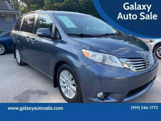 Image of 2014 TOYOTA SIENNA