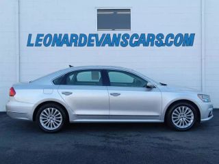 2016 VOLKSWAGEN PASSAT 1.8T SE