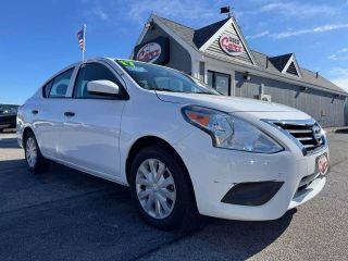 2017 NISSAN VERSA S PLUS