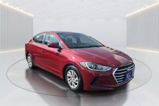 Image of 2017 HYUNDAI ELANTRA