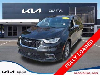2022 CHRYSLER PACIFICA LIMITED VAN