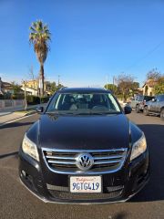 Image of 2010 VOLKSWAGEN TIGUAN