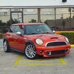 2011 MINI HARDTOP - Image