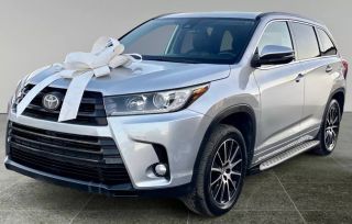 Image of 2018 TOYOTA HIGHLANDER SE SPORT UTILITY 4D