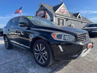 2017 VOLVO XC60 T6 DYNAMIC