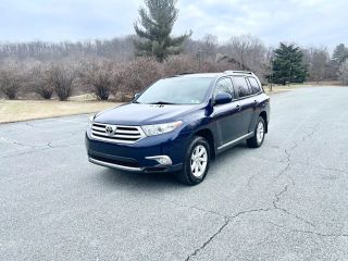 Image of 2012 TOYOTA HIGHLANDER