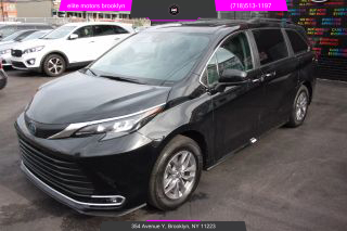 Image of 2024 TOYOTA SIENNA