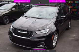 Image of 2025 CHRYSLER PACIFICA