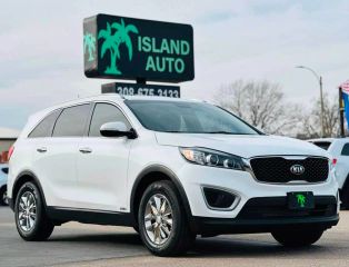 2017 KIA SORENTO LX