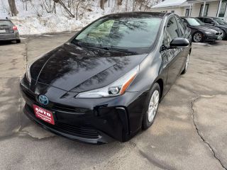 2019 TOYOTA PRIUS LE